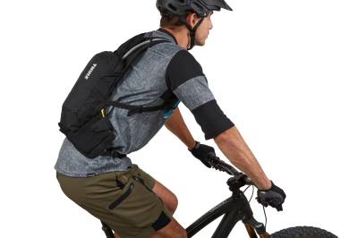 MOCHILA DE HIDRATACIÓN THULE VITAL 3L NEGRA
