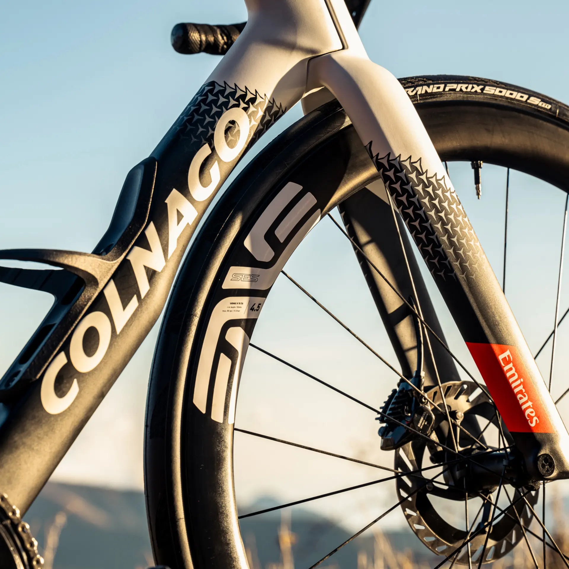 COLNAGO Y1RS SHIMANO ULTEGRA DI2